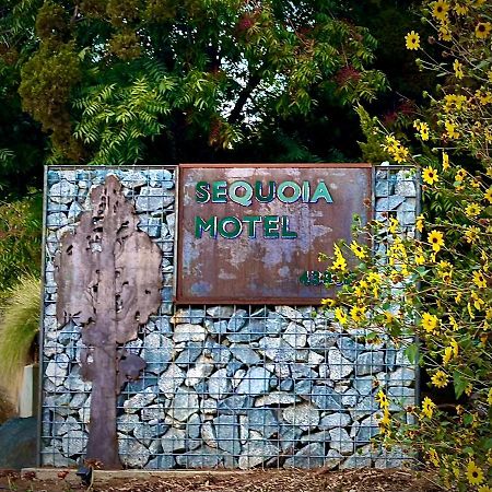 Sequoia Motel Three Rivers Exteriör bild